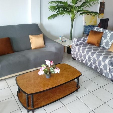 Revolution Tahiti Apartment Papeete  Exterior foto
